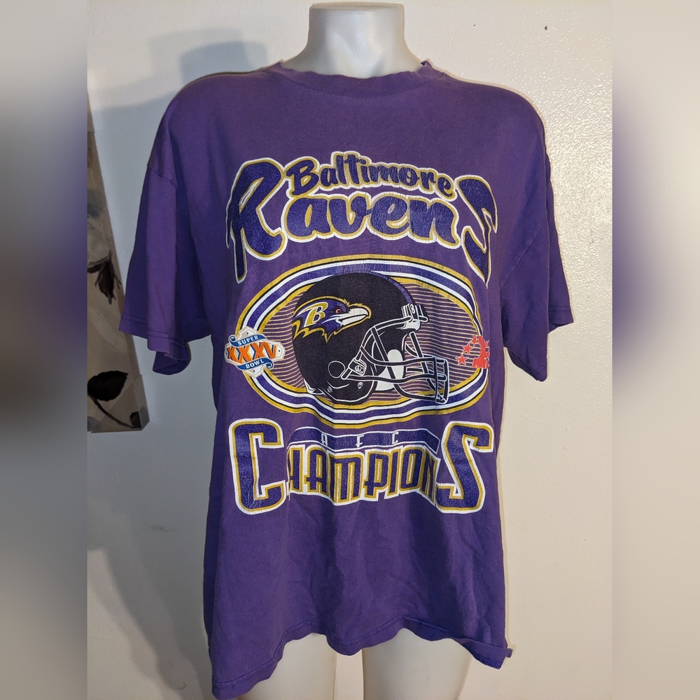 Fruit of the Loom Baltimore Ravens Purple Champion Graphic Tee